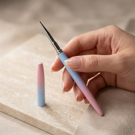Pincel Liner No. 2 para Nail Art con Tapa Protectora Degradado Rosa y Azul | Punta Ultrafina para Decoración de Uñas |